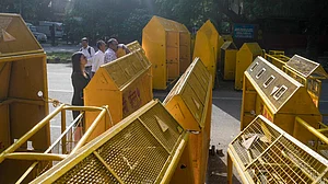 Delhi protest LIVE: SC raises alarm over plan to shut 57 Metro stations