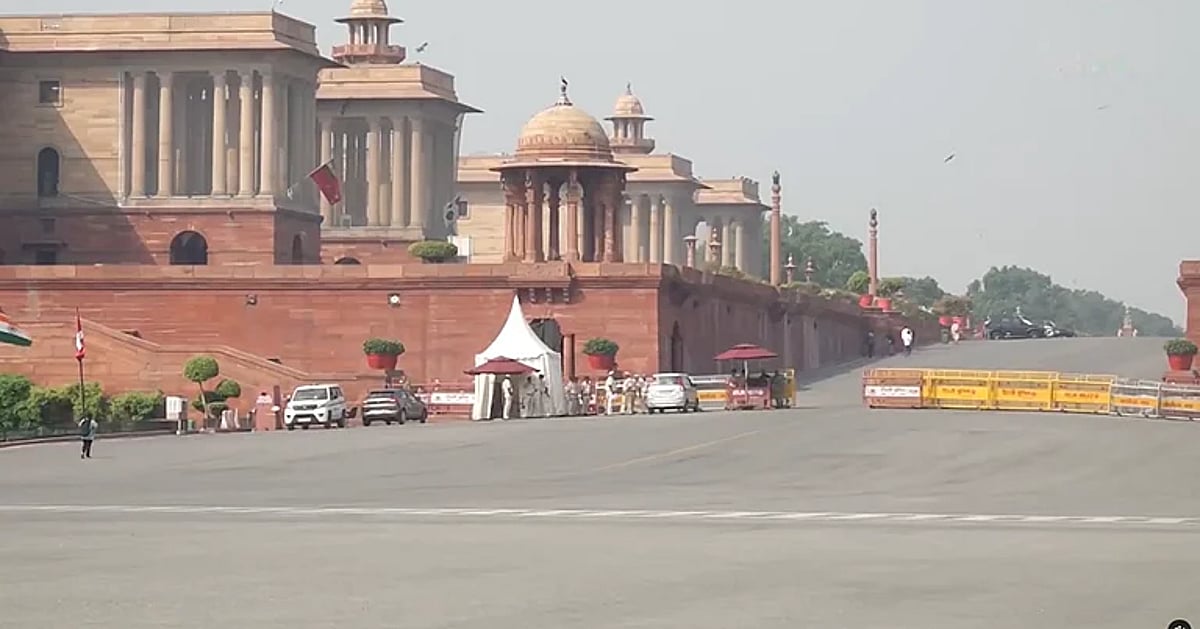LIVE: Over 20,000 security personnel deployed in Delhi ahead of INDIA bloc march