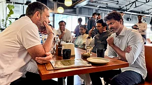 Rahul Gandhi meets Tamil Nadu CM Vijay, discusses political cooperation