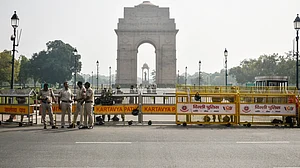 Security personnel at India Gate in New Delhi during th CJP protest, 10 Oct