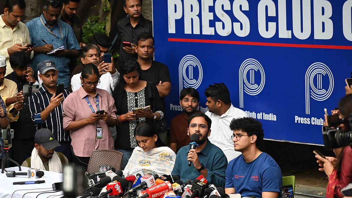 CJP leaders addressing press conference on 11 October