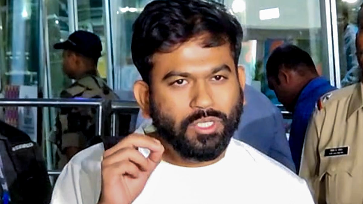 Abhijeet Dipke speaks to media personnel in Nagpur.