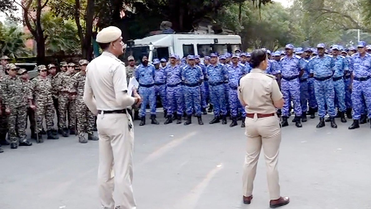 Police and paramilitary personnel in New Delhi.