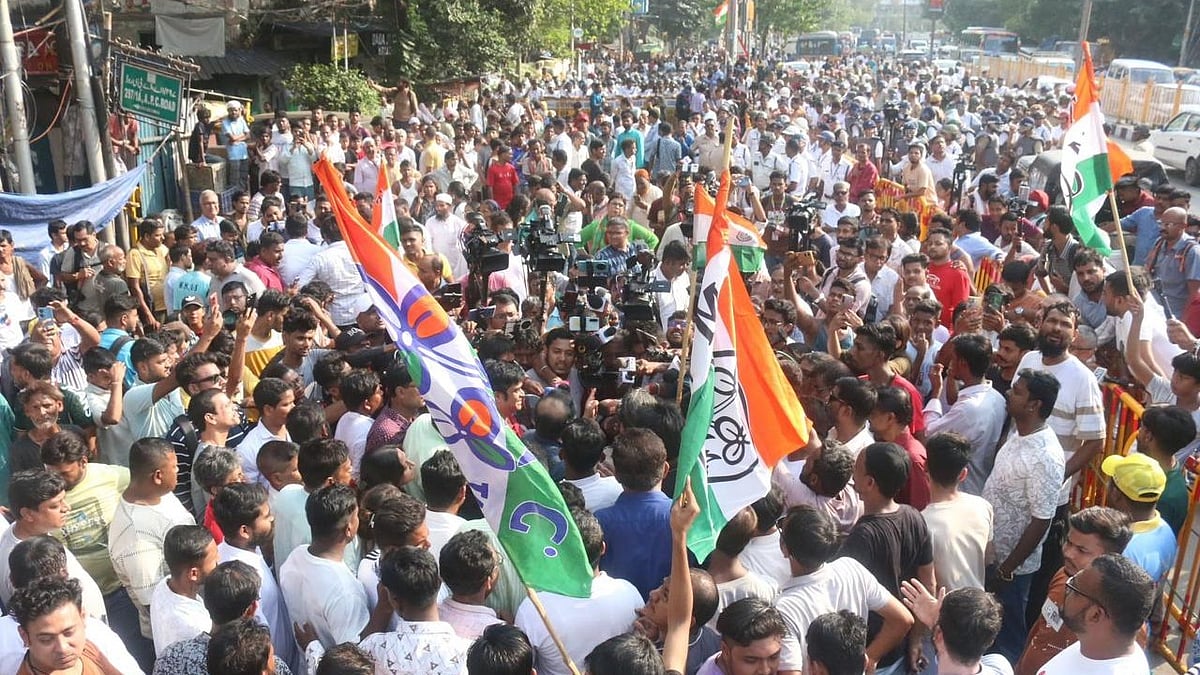 Scenes from the protests. 