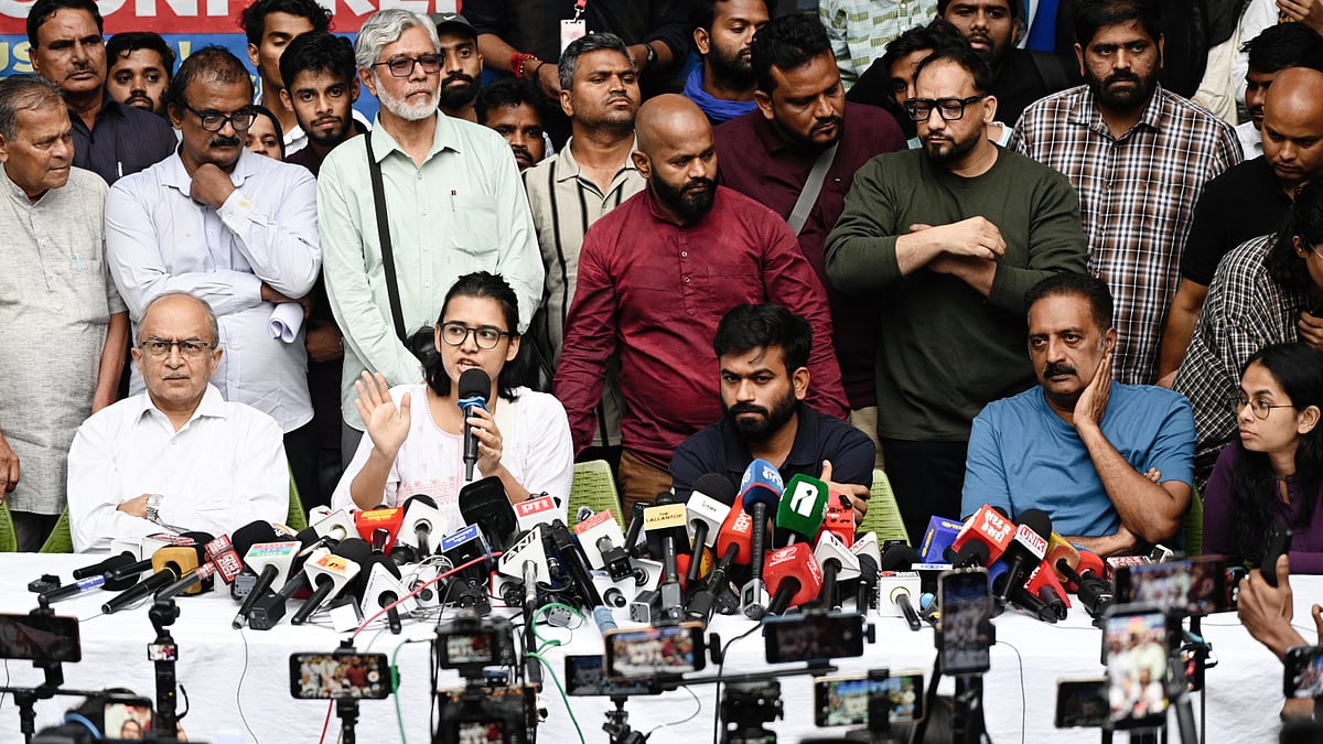 The press conference in progress
