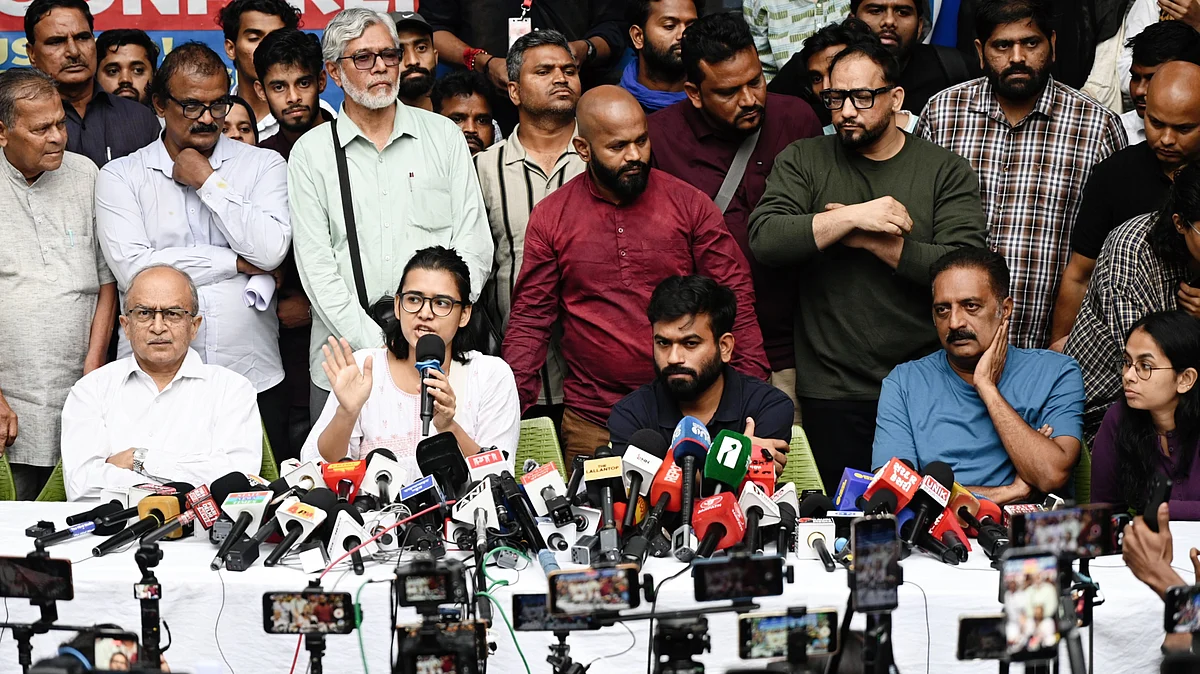 The press conference in progress