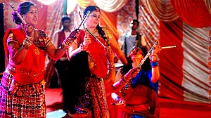 Representational image
