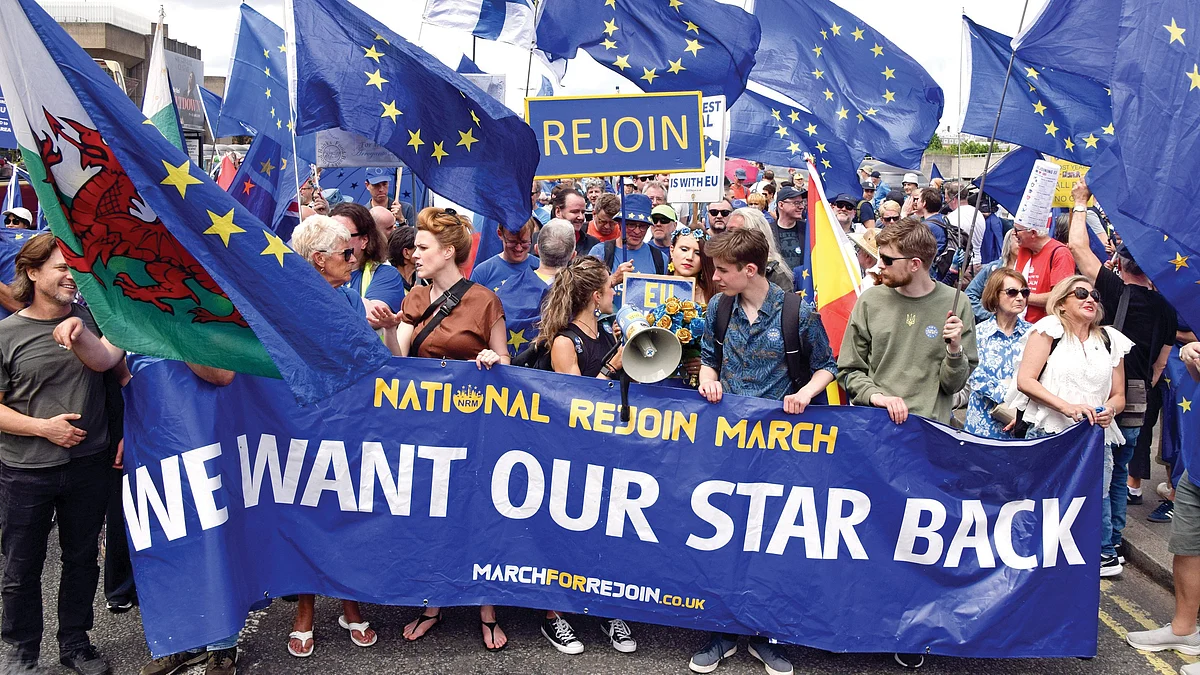 The message is loud and clear. Britons want to join the EU
