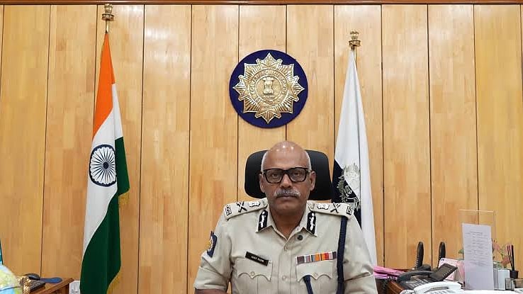 Kolkata Police chief under scrutiny after Chorbagan stampede kills 19