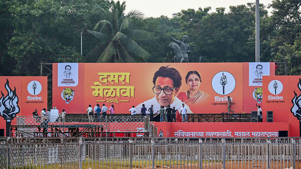 Mumbai gears up for a political showdown between Uddhav Thackeray and Eknath Shinde.