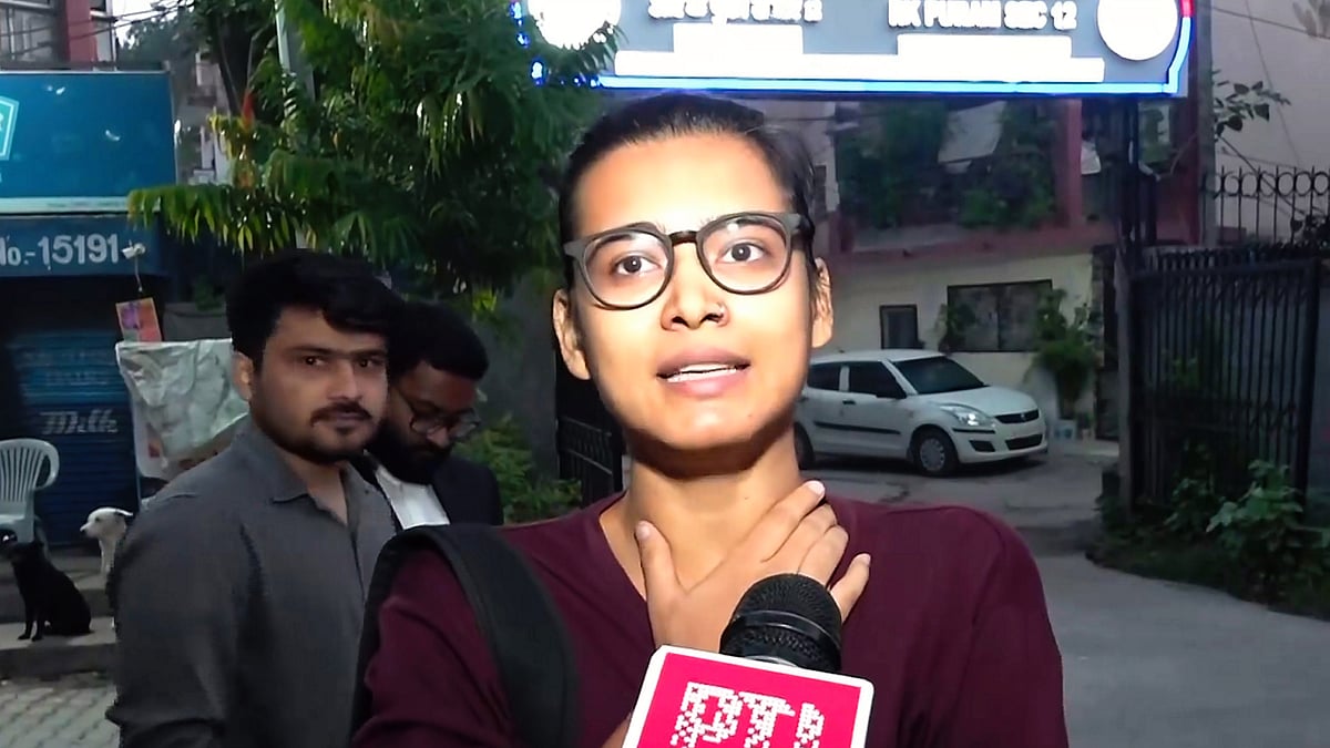 Neha Bora after her release from RK Puram police station, New Delhi, 17 Oct