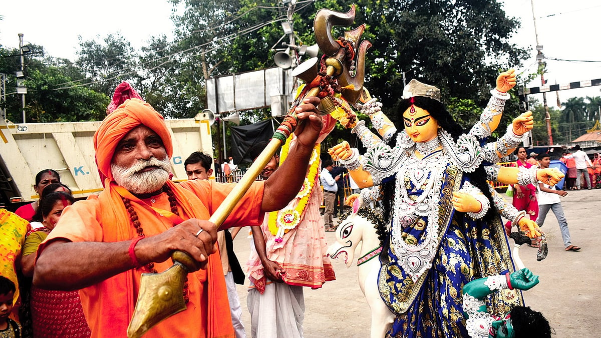 Why sell books, sell trishuls! So say West Bengal’s BJP leaders