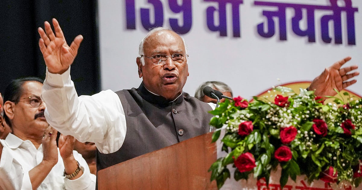 Kharge demands voting by ballot papers, annulment of polls for last 2 yrs