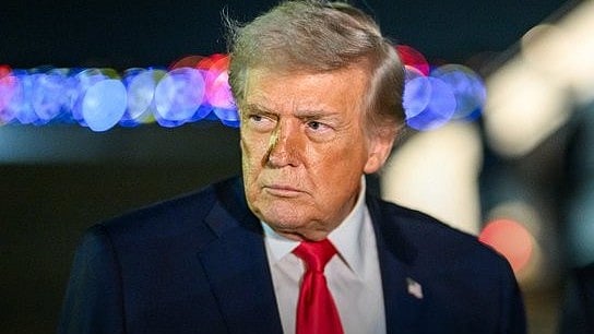 Trump faces tough midterms as economic woes weigh on Republicans