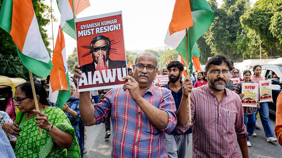 A protest demanding the resignation of CEC Gyanesh Kumar over the SIR, in New Delhi, 23 Oct
