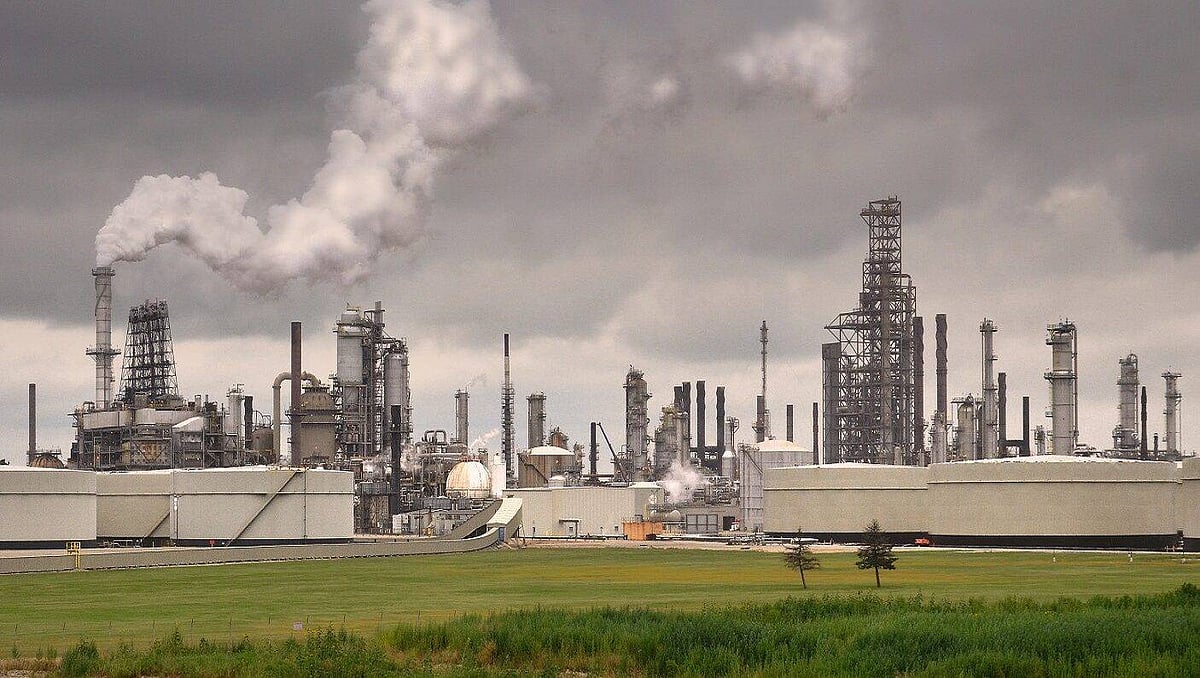 Current climate pledges to cut emissions by just 6 pc by 2035, far off ...
