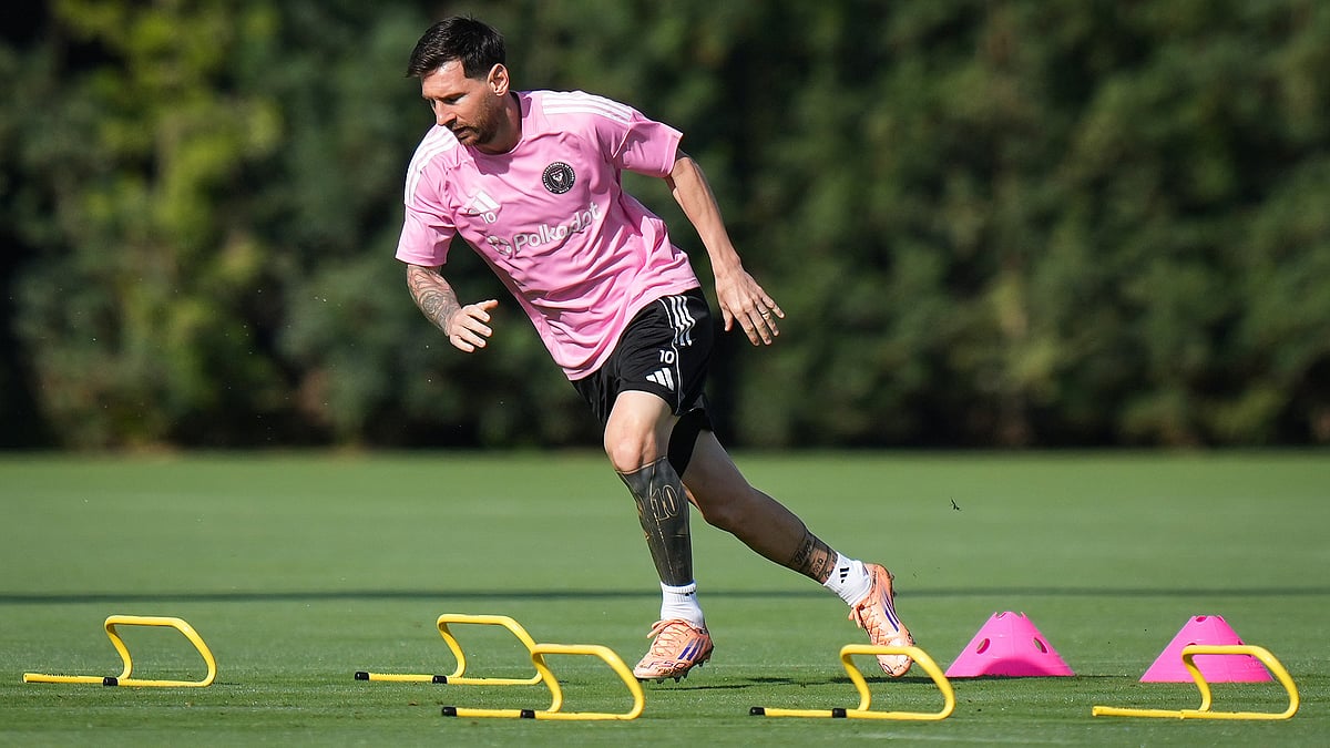 lionel-messi-argentina-set-to-open-world-cup-title-defense-against-algeria
