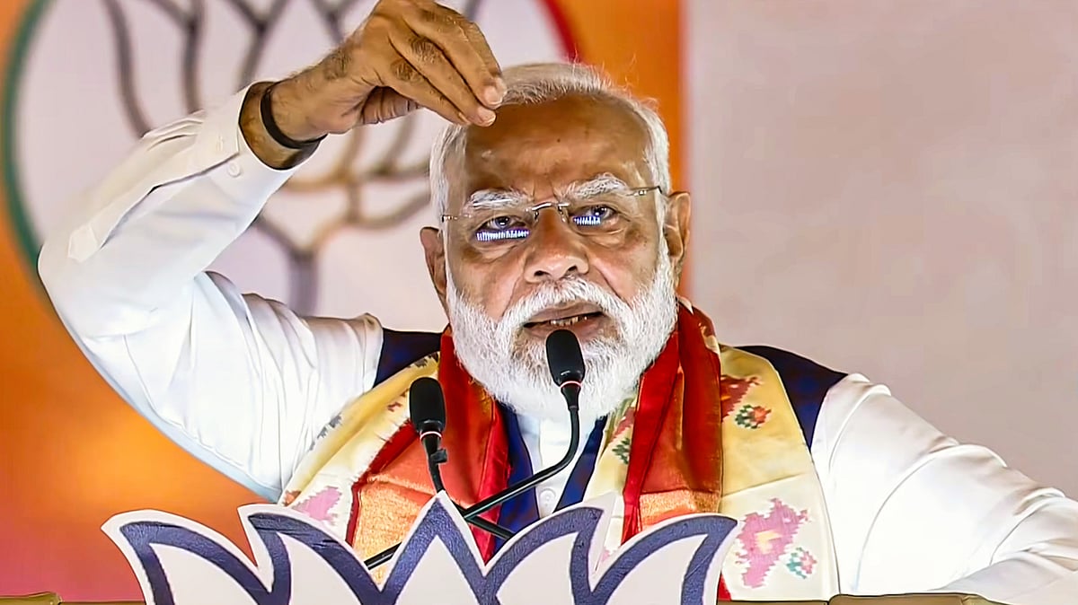 PM Narendra Modi speaking in Hyderabad, 10 May