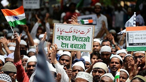 नफरत की राजनीति के खिलाफ विरोध प्रदर्शन / फोटो : Getty Images