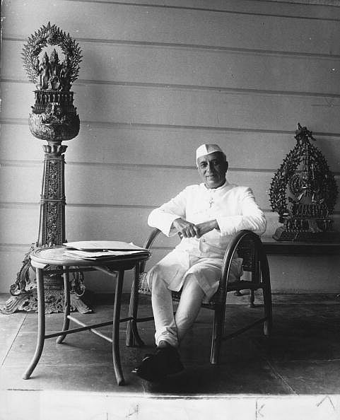 ‘कमजोर आत्मा वाले समर्पण कर
देते हैं, लेकिन बाकी लोग मशाल को आगे ले चलते हैं’