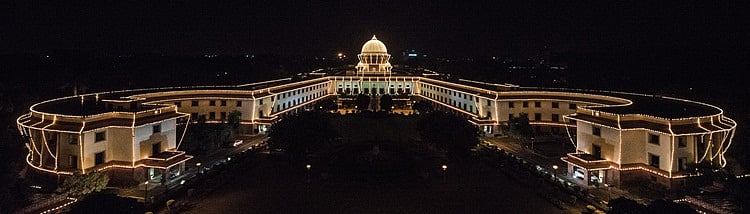 

सुप्रीम कोर्ट ने तीन तलाक पर 6 महीने की रोक लगायी / फोटो : SC Website