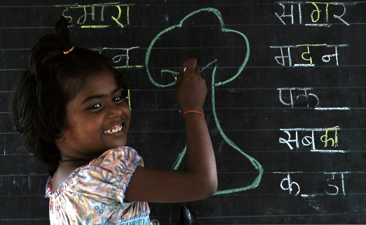 हिंदी दिवस पर विशेष: एक सफल ‘सर्वाइवर’ साबित हुई है हिंदी