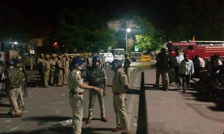 

जयपुर: डर है कि कहीं फिर न हो जाएं ’89 जैसे हालात