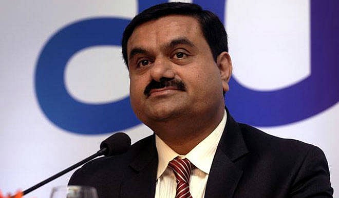 ऑस्ट्रेलिया में तेज़ हुआ ‘स्टॉप अडानी’ आंदोलन, बनाई गई मानव श्रृंख्ला