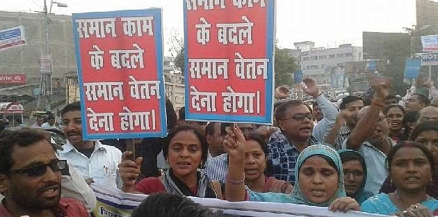 नीतीश सरकार को पटना हाई कोर्ट का झटका, शिक्षकों को समान काम के लिए समान वेतन देने का आदेश