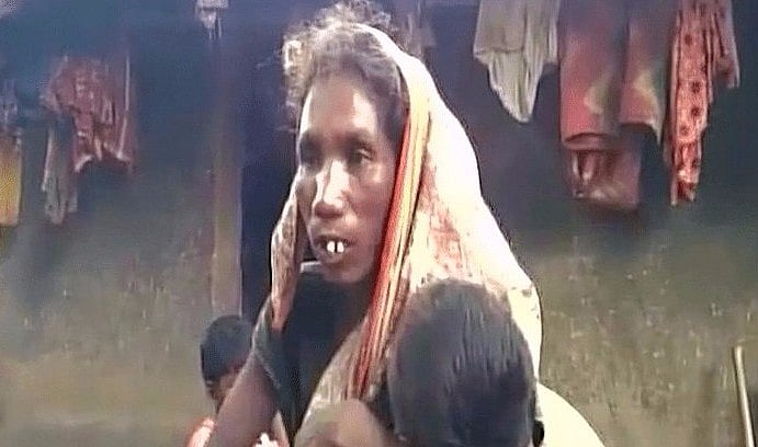 झारखंड: सिमडेगा में भूख से बच्ची की मौत के बाद अब मां को गांव से बाहर निकाला गया