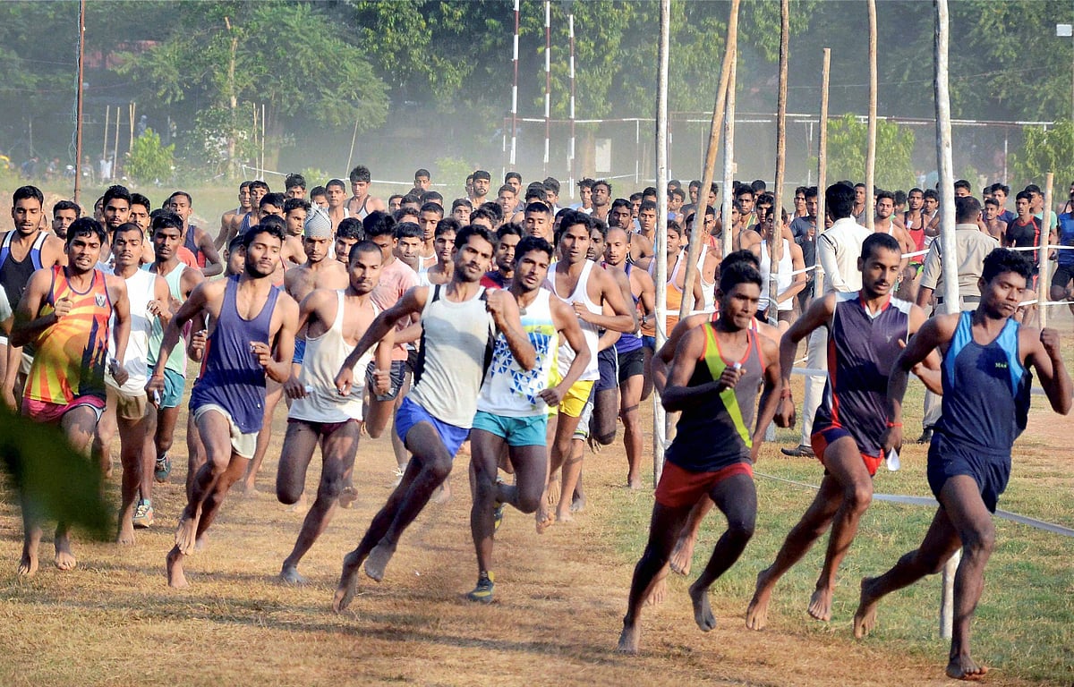 31 अक्टूबर तस्वीरों में: इंदिरा गांधी और सरदार पटेल की स्मृति को नमन