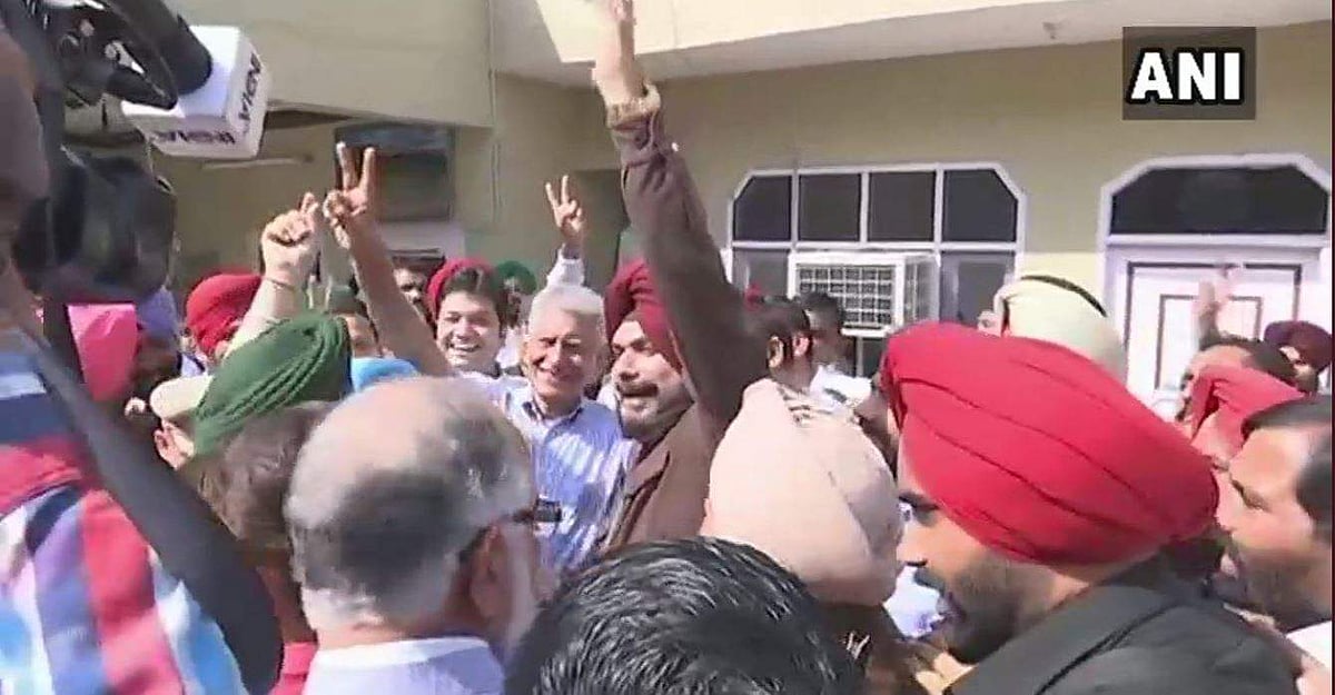 1.93 लाख वोटों से कांग्रेस ने जीती गुरदासपुर लोकसभा सीट, बीजेपी की करारी हार