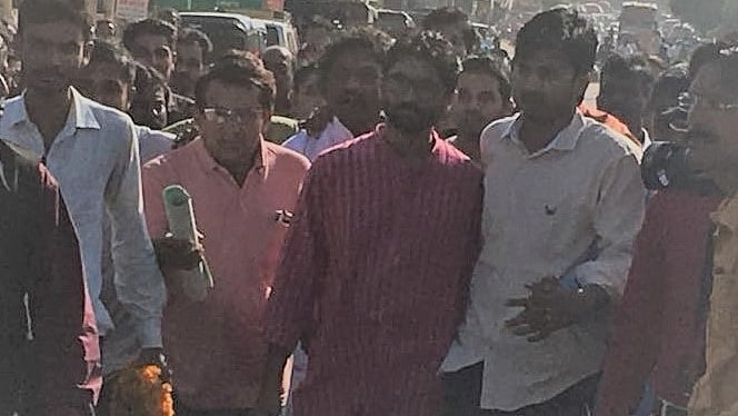 फोटो : जिग्नेश मेवानी के फेसबुक पेज से साभार
