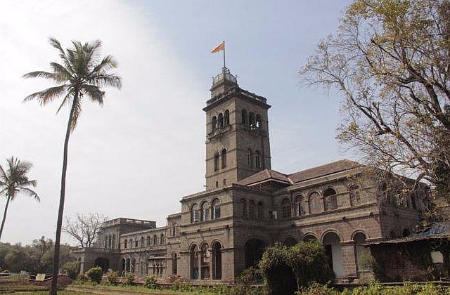 पुणे की विश्वविद्यालय का अजीबोगरीब फरमान, मांसाहारी छात्रों को नहीं मिलेगा गोल्ड मेडल