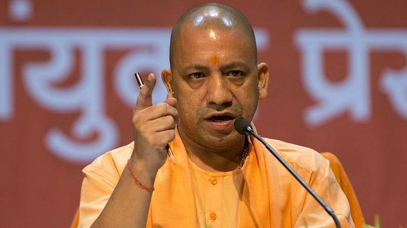 संविधान की शपथ लेकर मुख्यमंत्री बना एक व्यक्ति कैसे संविधान की बुनियादी सोच को खारिज कर सकता है?