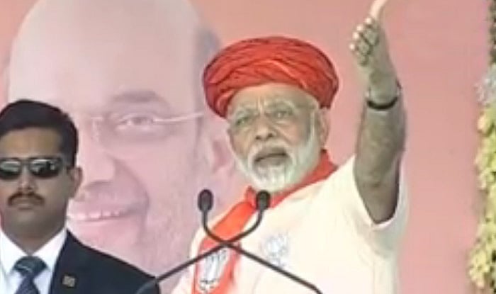 क्या गुजरात में मोदी की रैली में भीड़ के  लिए बंद करा दी गईं मोरबी की फैक्टरियां? 