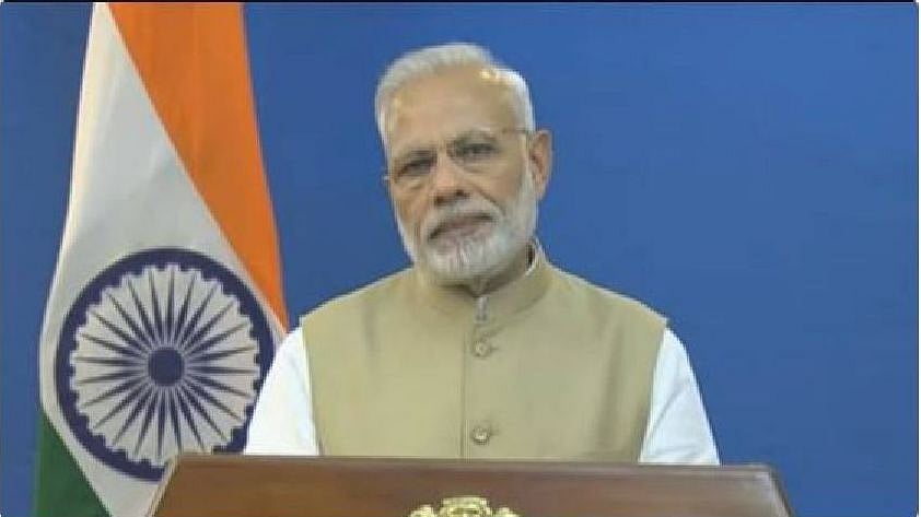 नोटबंदीः कितना महंगा पड़ा यह पागलपन?