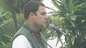कांग्रेस के 133वें स्थापना दिवस पर राहुल गांधी ने कहा, अंबेडकर का बनाया संविधान आज खतरे में है