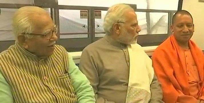 क्रिसमस पर मैजेंटा लाइन का पीएम मोदी ने किया उद्घाटन, होम बायर्स ने ‘योगी-मोदी घर दिलाओ’ के लगाए नारे