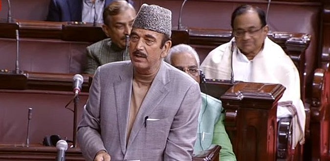 मनमोहन सिंह के खिलाफ पीएम की टिप्पणी पर जेटली ने दी सफाई, कहा, उनकी देशभक्ति का है सम्मान