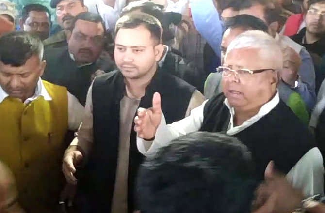 चारा घोटाले में फैसला सुनने  रांची कोर्ट पहुंचे लालू: कहा, ‘मुझे न्यायपालिका पर पूरा विश्वास’