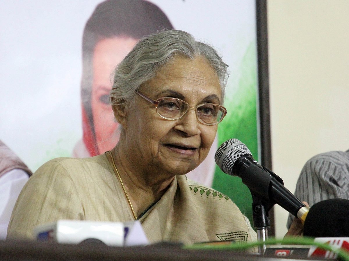 ओखी तूफान की तबाही और ईद मीलादुन्नबी का जश्न