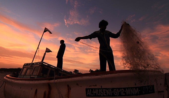 गुजरात चुनावः तटीय गुजरात में बीजेपी की हालत खराब, मछुआरों में सरकार के खिलाफ भारी नाराजगी