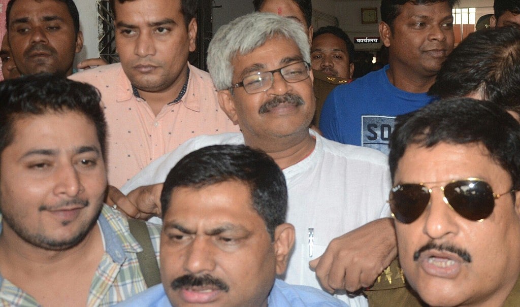 छत्तीसगढ़ के मंत्री राजेश मूणत से जुड़े सेक्स सीडी मामले  में वरिष्ठ पत्रकार विनोद वर्मा को मिली जमानत