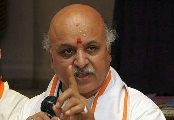 दिल्ली के  ‘बॉस’ के कहने पर गुजरात क्राइम ब्रांच कर रही मेरे खिलाफ साजिश: प्रवीण तोगड़िया