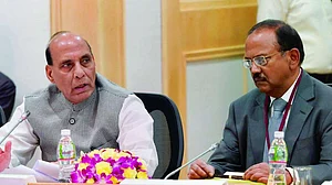 क्या करने आए थे एनएसए अजित डोभाल बीजेपी की चुनावों को लेकर हुई रणनीति बैठक में?