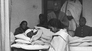 गांधी के आखिरी उपवास के 70 वर्ष और साम्प्रदायिकता का सवाल