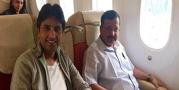 दिल्ली सरकार के कवि सम्मेलन के लिए कुमार विश्वास को नहीं मिला न्योता, पार्टी छोड़ने की अटकलें तेज 