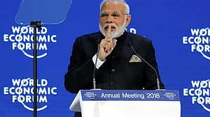 जलवायु परिवर्तन पर विश्व आर्थिक मंच में पीएम मोदी के भाषण से बेहद अलग है देश की सच्चाई