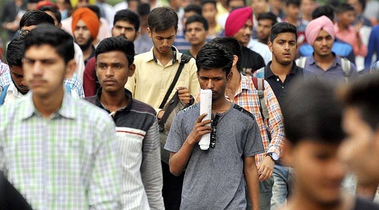 बजट 2018: चाहे भी तो  पूरी नहीं कर सकती मोदी सरकार आपकी  उम्मीदें... 